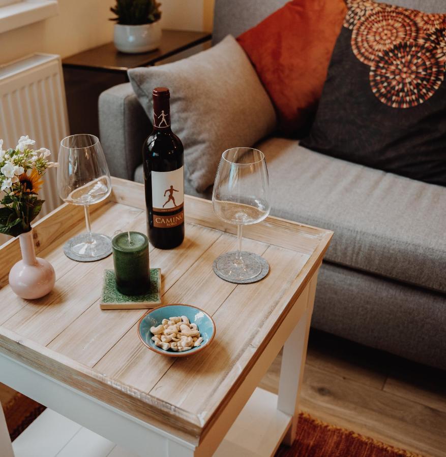 Muelheim, Schoenes Apartment, E-Werk, Palladium, Carlswerk, Messe, Lanxess-Arena 쾰른 외부 사진