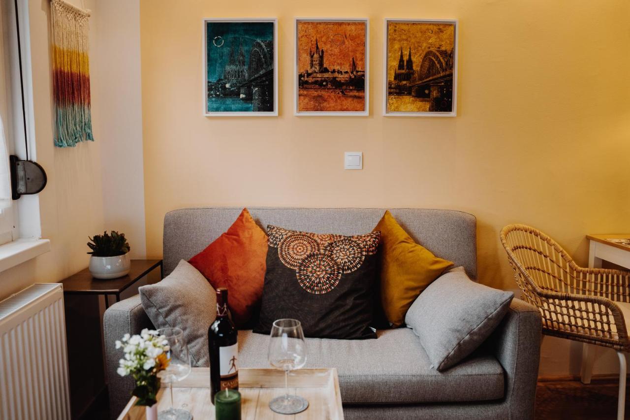 Muelheim, Schoenes Apartment, E-Werk, Palladium, Carlswerk, Messe, Lanxess-Arena 쾰른 외부 사진