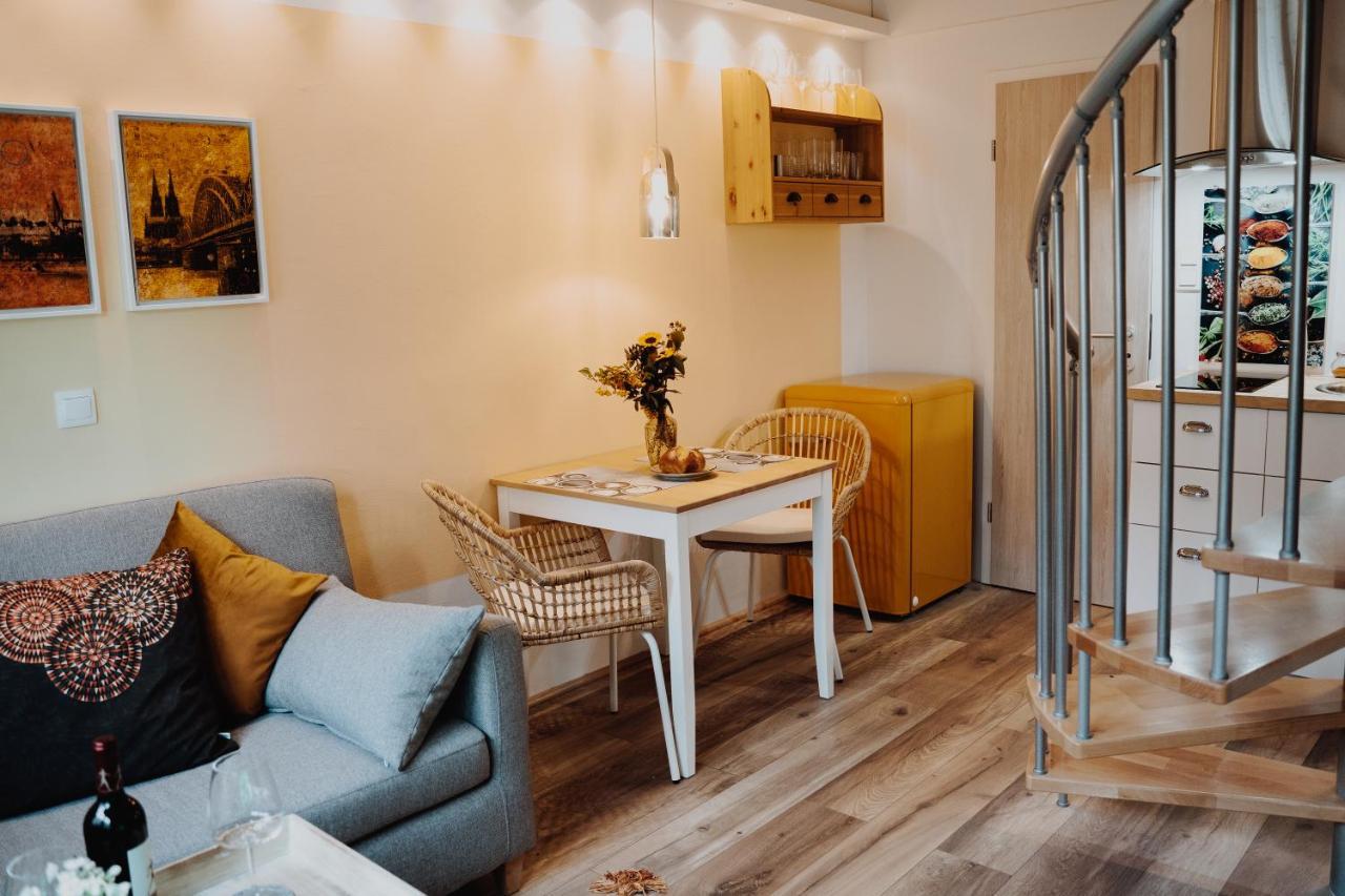 Muelheim, Schoenes Apartment, E-Werk, Palladium, Carlswerk, Messe, Lanxess-Arena 쾰른 외부 사진