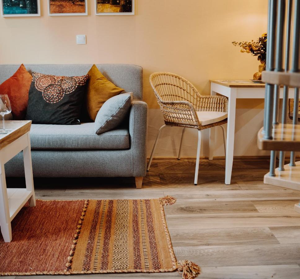 Muelheim, Schoenes Apartment, E-Werk, Palladium, Carlswerk, Messe, Lanxess-Arena 쾰른 외부 사진